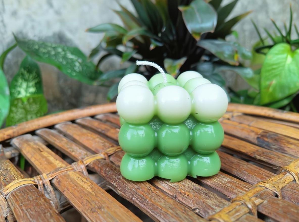 Bubble Candle