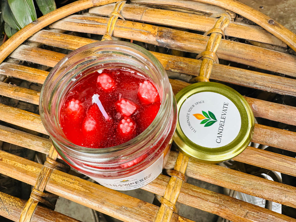 strawberry cheese cake candle @candelevate
